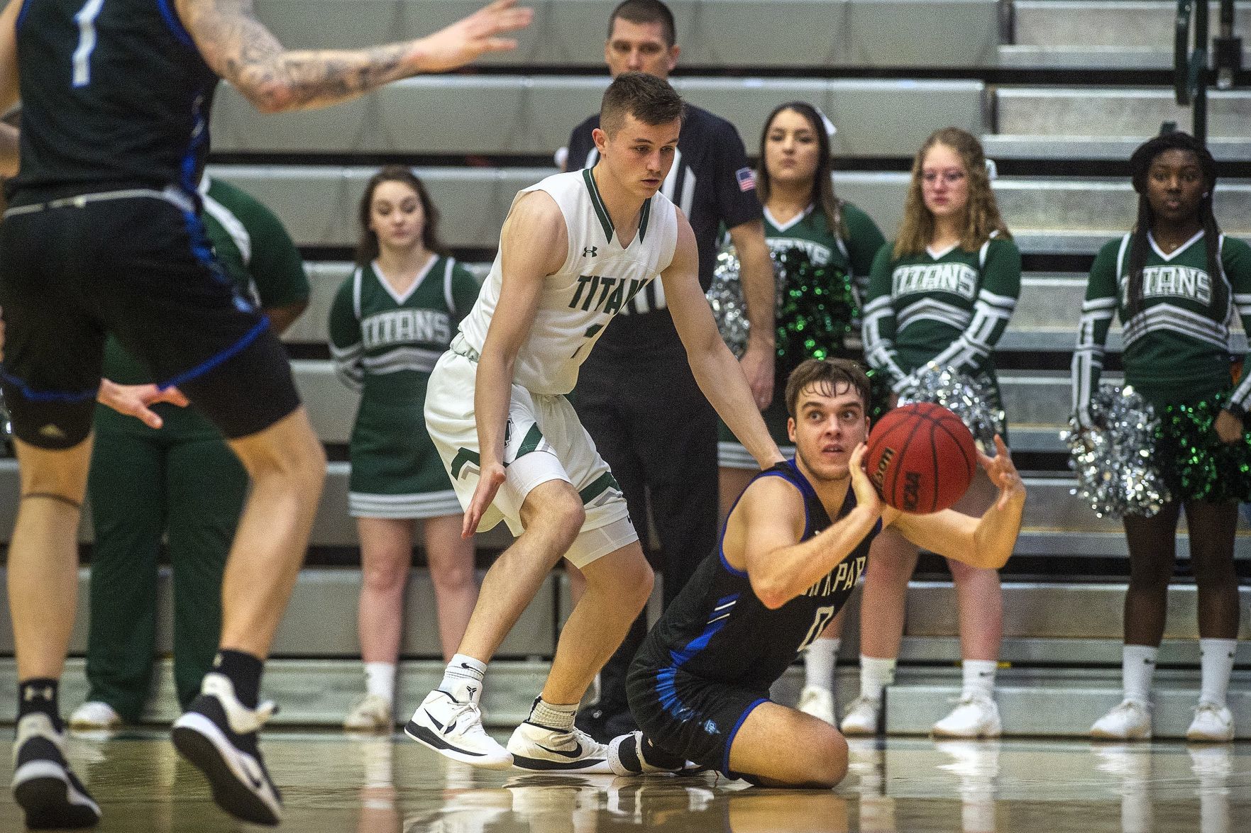 011620-blm-spt-6iwuhoops